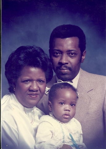 Frank & Burnadette Yates with daughter Irma