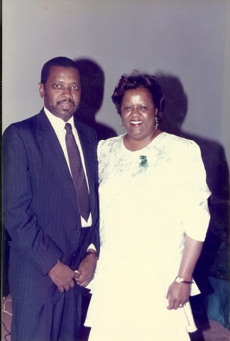 Frank & Burnadette Yates